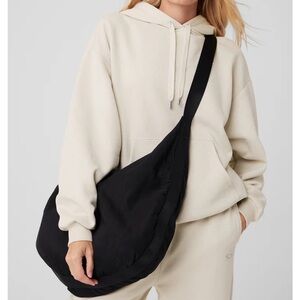ALO On The Go Gym Sling Bag NWT